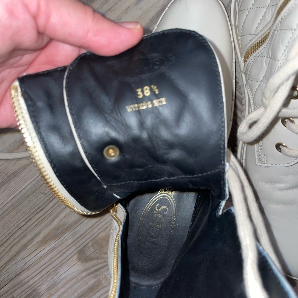 Tod’s Quilted combat boot - Picture 5 of 11